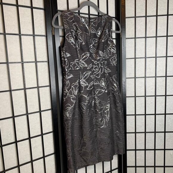 Nipon Sheath Flower Sleeveless Sheath Summer Dress Silver Grey Small 2 - Picture 1 of 7